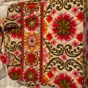 Vera Bradley Folkloric Data organizer